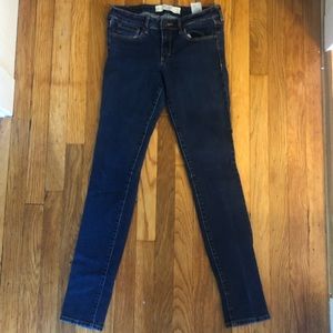 Dark blue Abercrombie jeans size 6